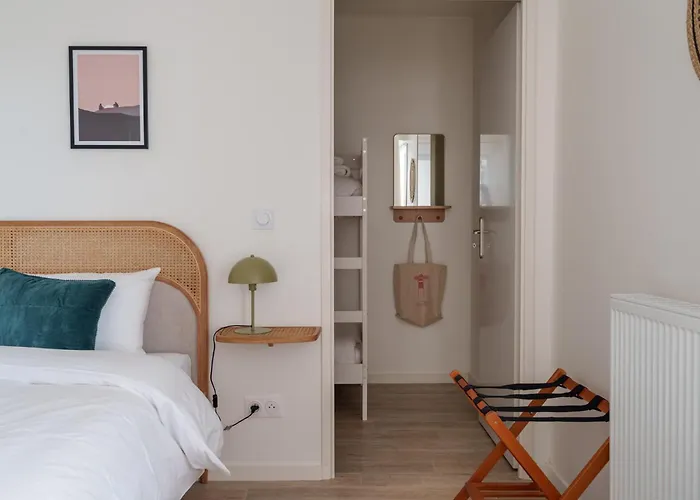 Les Muriers De - Parking Prive & Loggia *