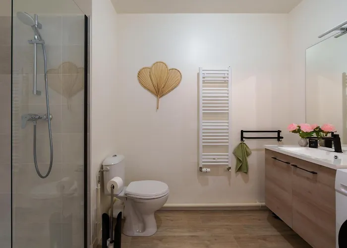 Les Muriers De - Parking Prive & Loggia Lejlighed